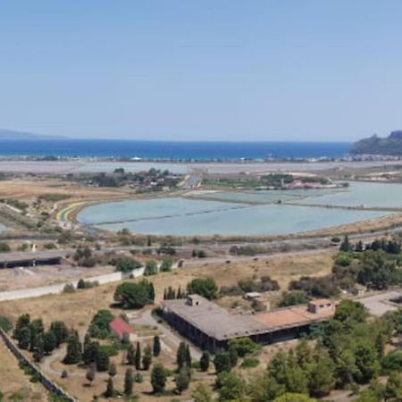 Cagliari On The Park .Mare E Storia! Apartment Bagian luar foto