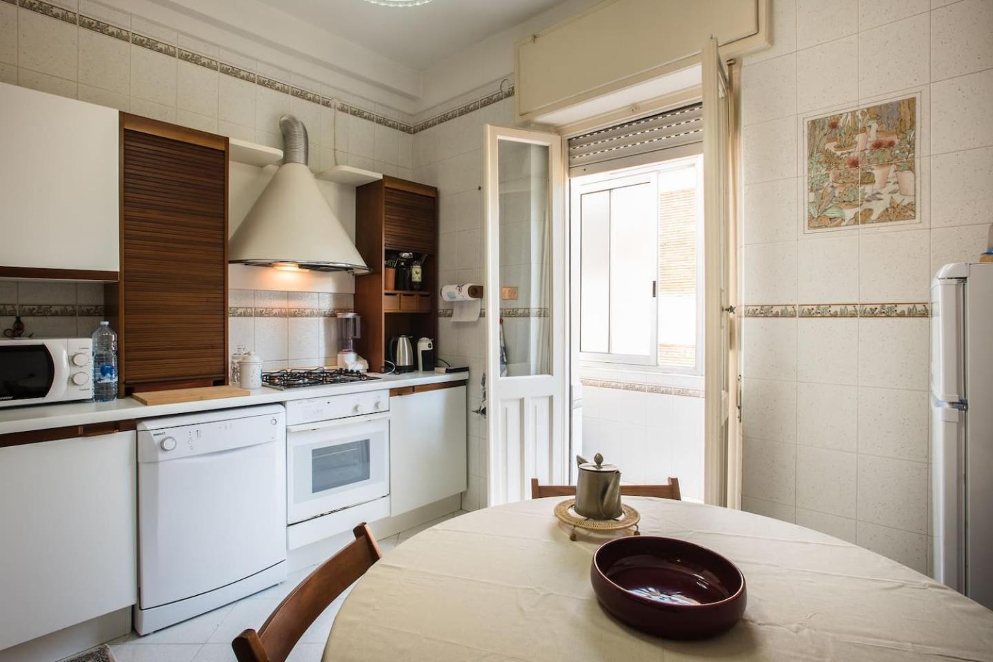 Cagliari On The Park .Mare E Storia! Apartment Bagian luar foto