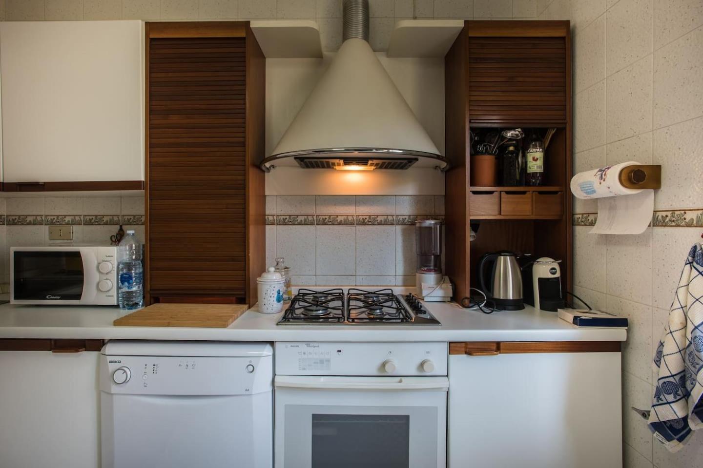 Cagliari On The Park .Mare E Storia! Apartment Bagian luar foto