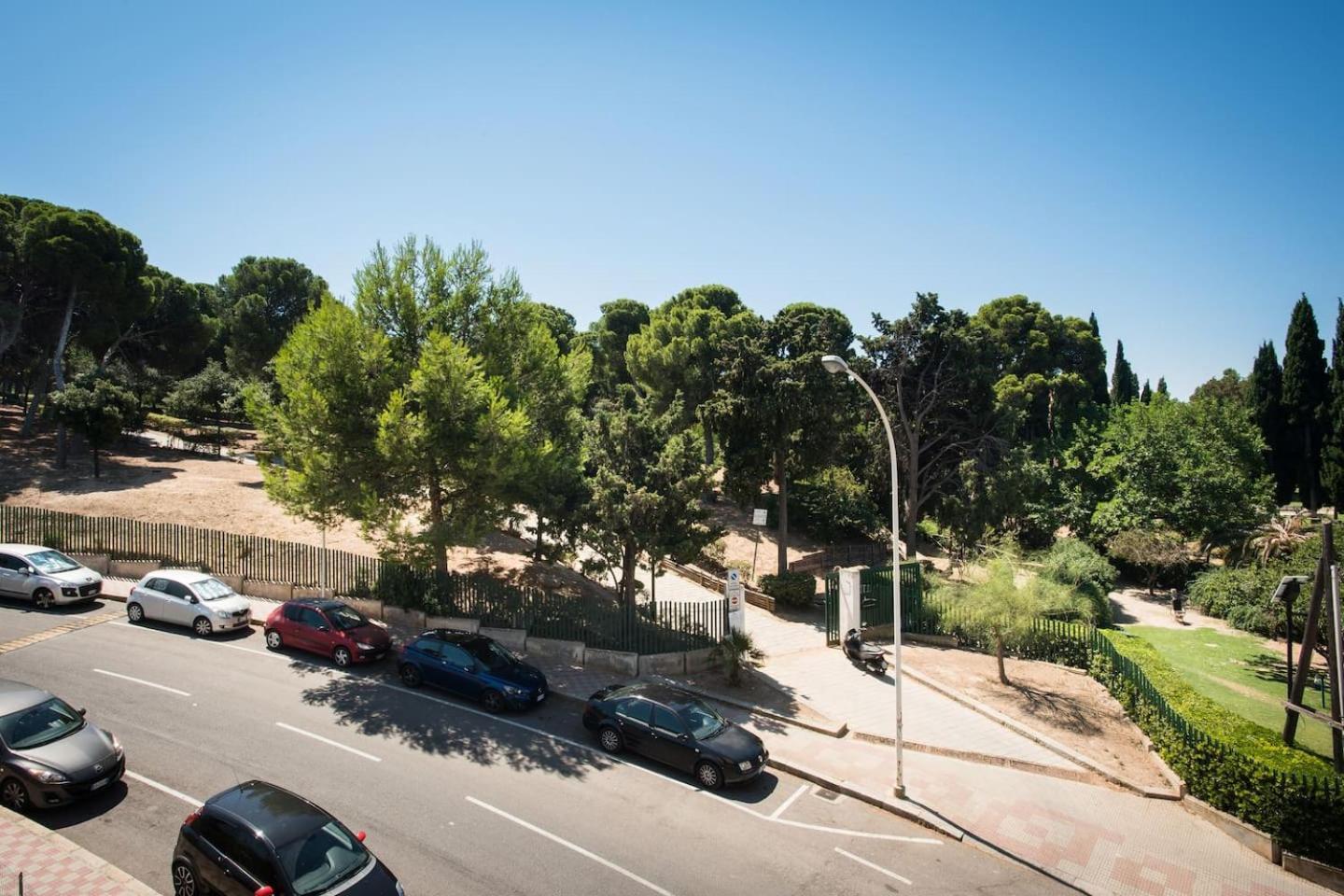 Cagliari On The Park .Mare E Storia! Apartment Bagian luar foto